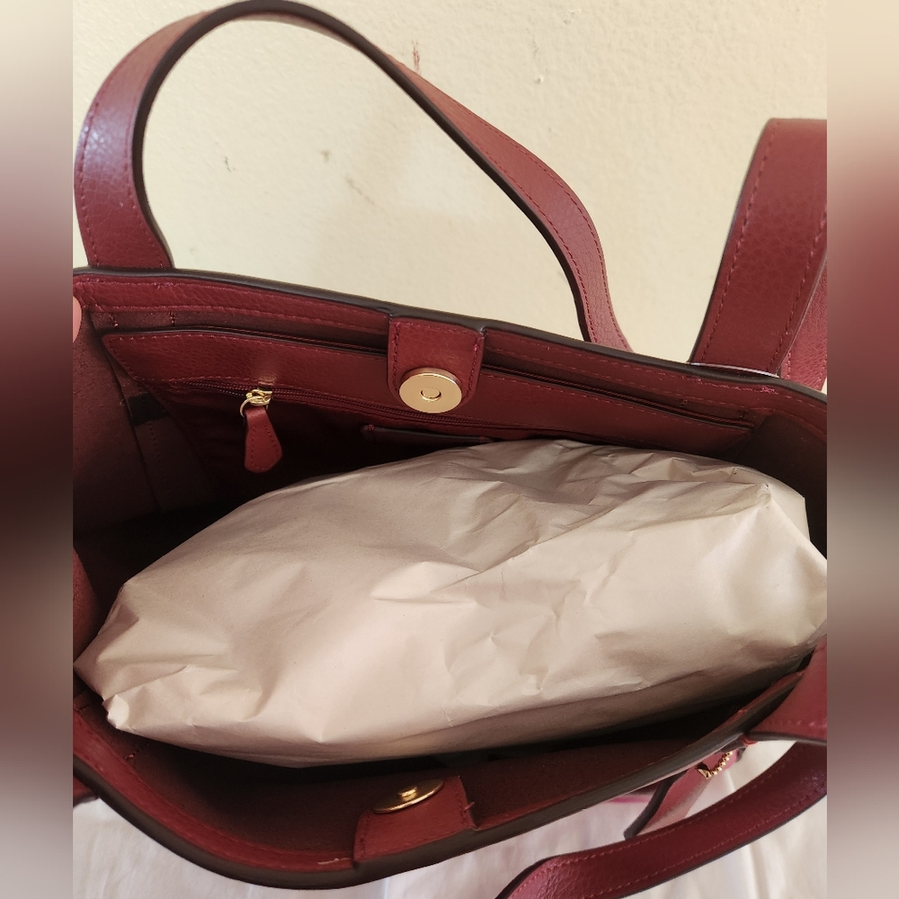 Coach Tote Bag 27 in Colorblock With Horse And Carriage - Picture 2 of 5